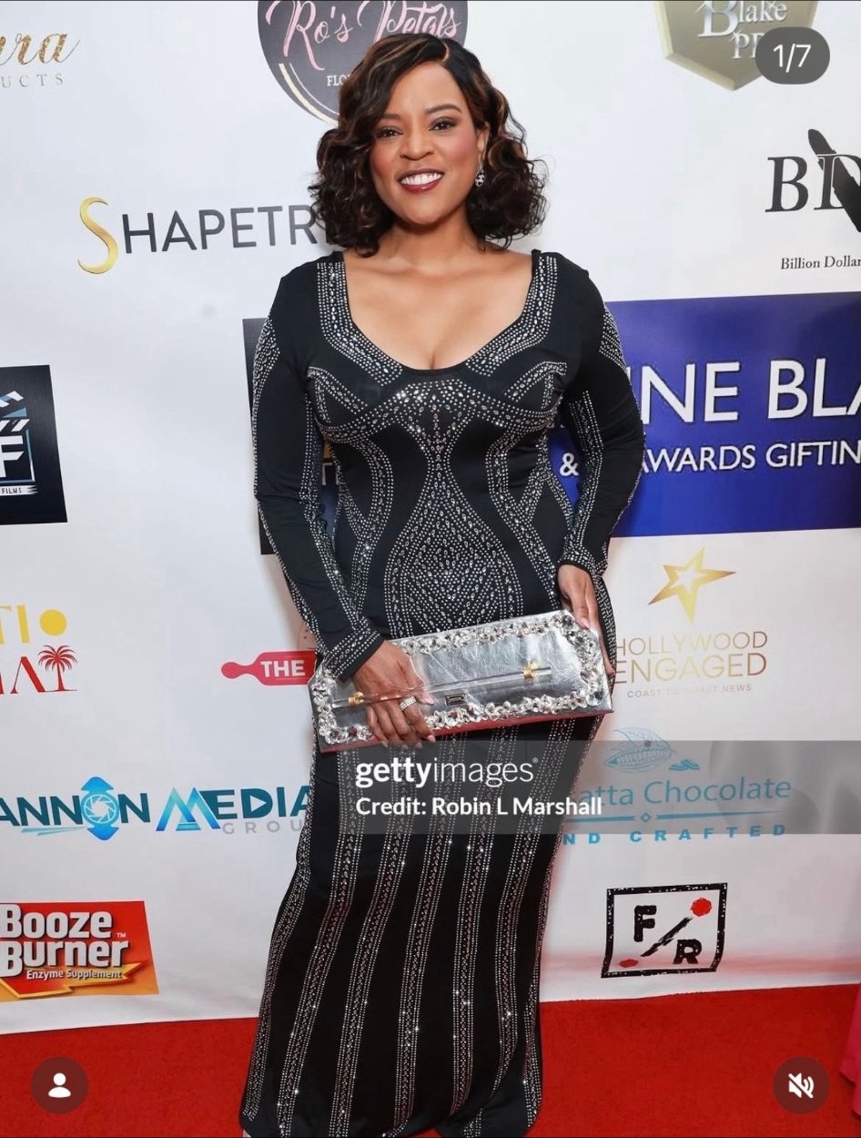 Red carpet — crystal clutch